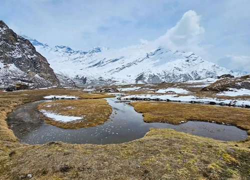 Api Base Camp Trekking